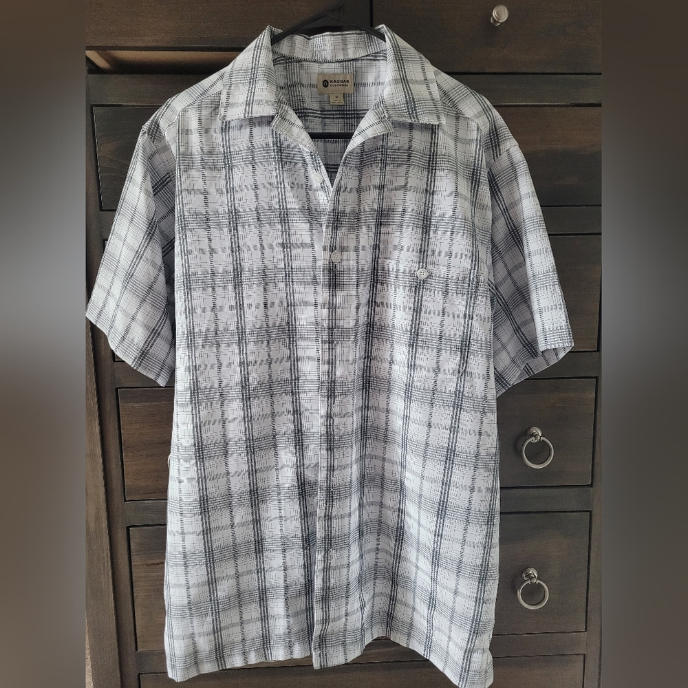 Men's Short Sleeve Button Down